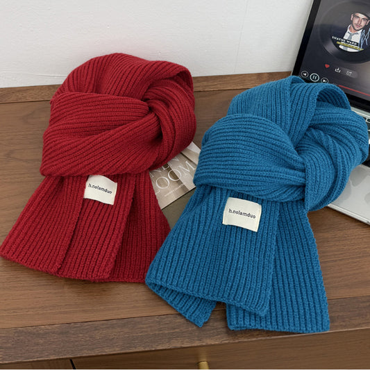 Atmospheric knitted wool warm scarf